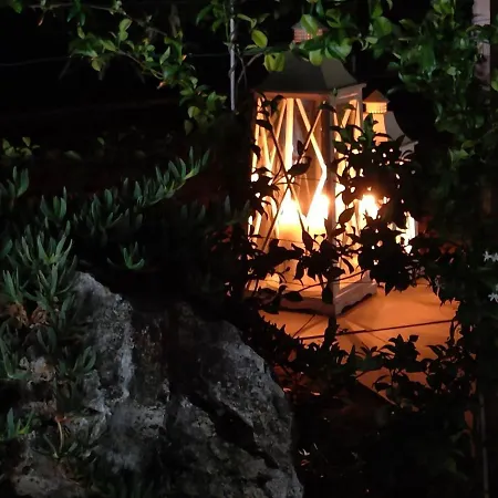 Letizia 住宿加早餐酒店 4*