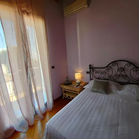 Letizia Bed & Breakfast